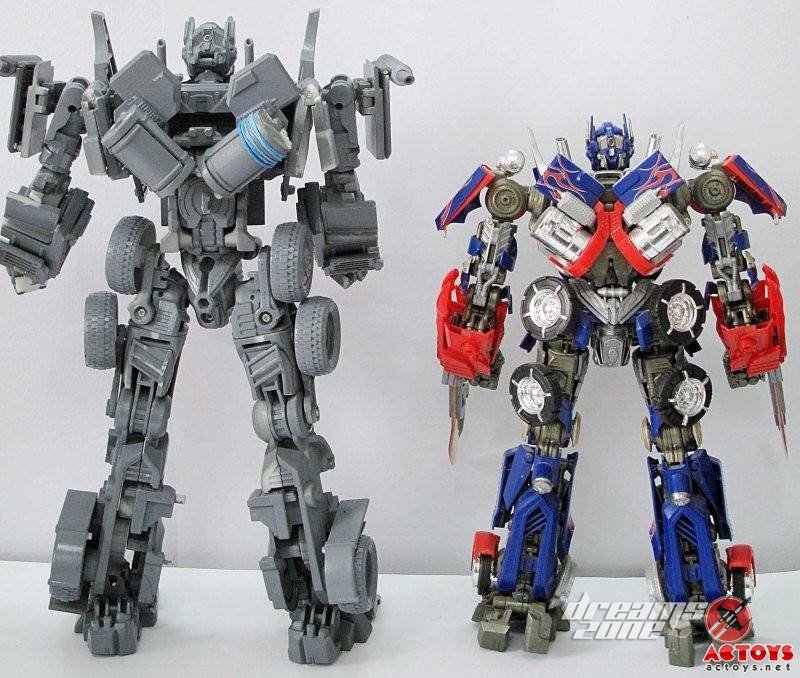 3rd Party Over Size Evasion Optimus Prime 8