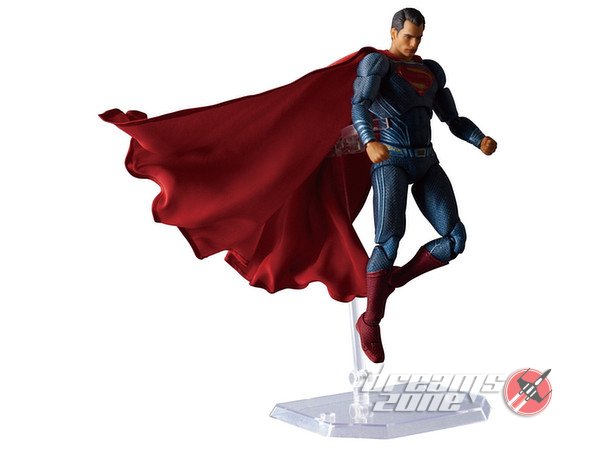 Dawn of Justice MAFEX Superman5