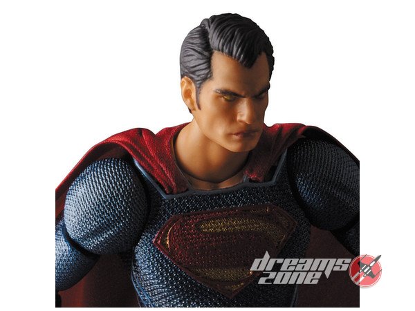 Dawn of Justice MAFEX Superman6