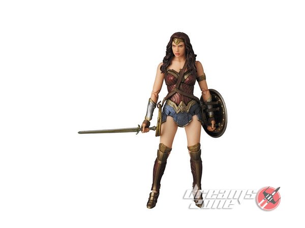 Dawn of Justice MAFEX Wonder Woman1