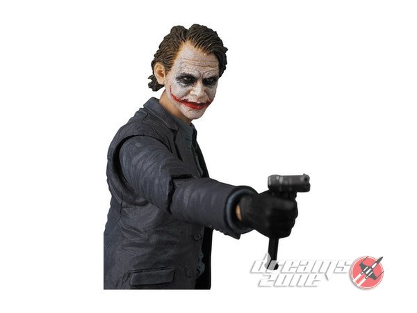 MAFEX The Joker 4